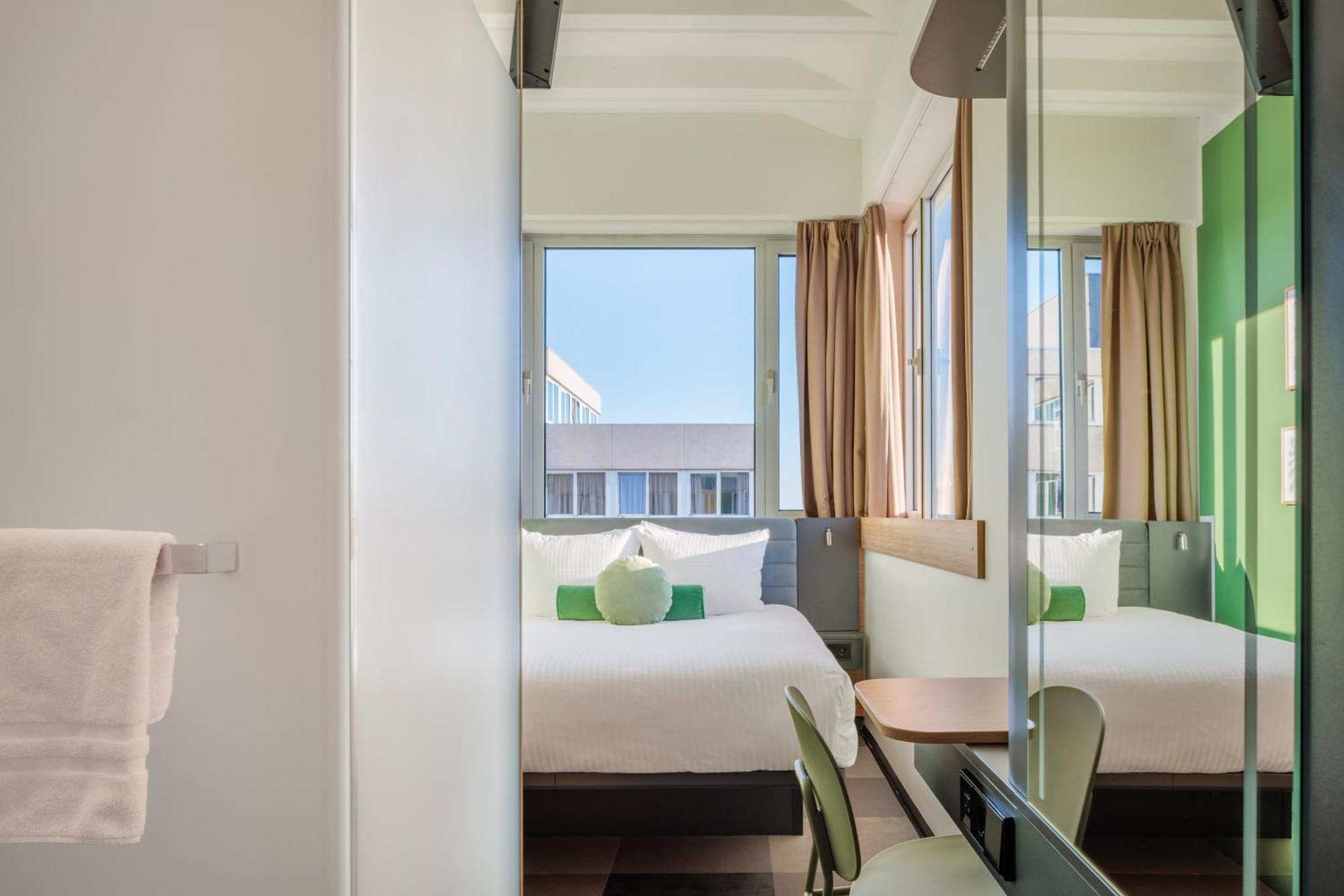 Maxhotel Amsterdam Airport Schiphol - Recently Renovated Hoofddorp Exteriér fotografie