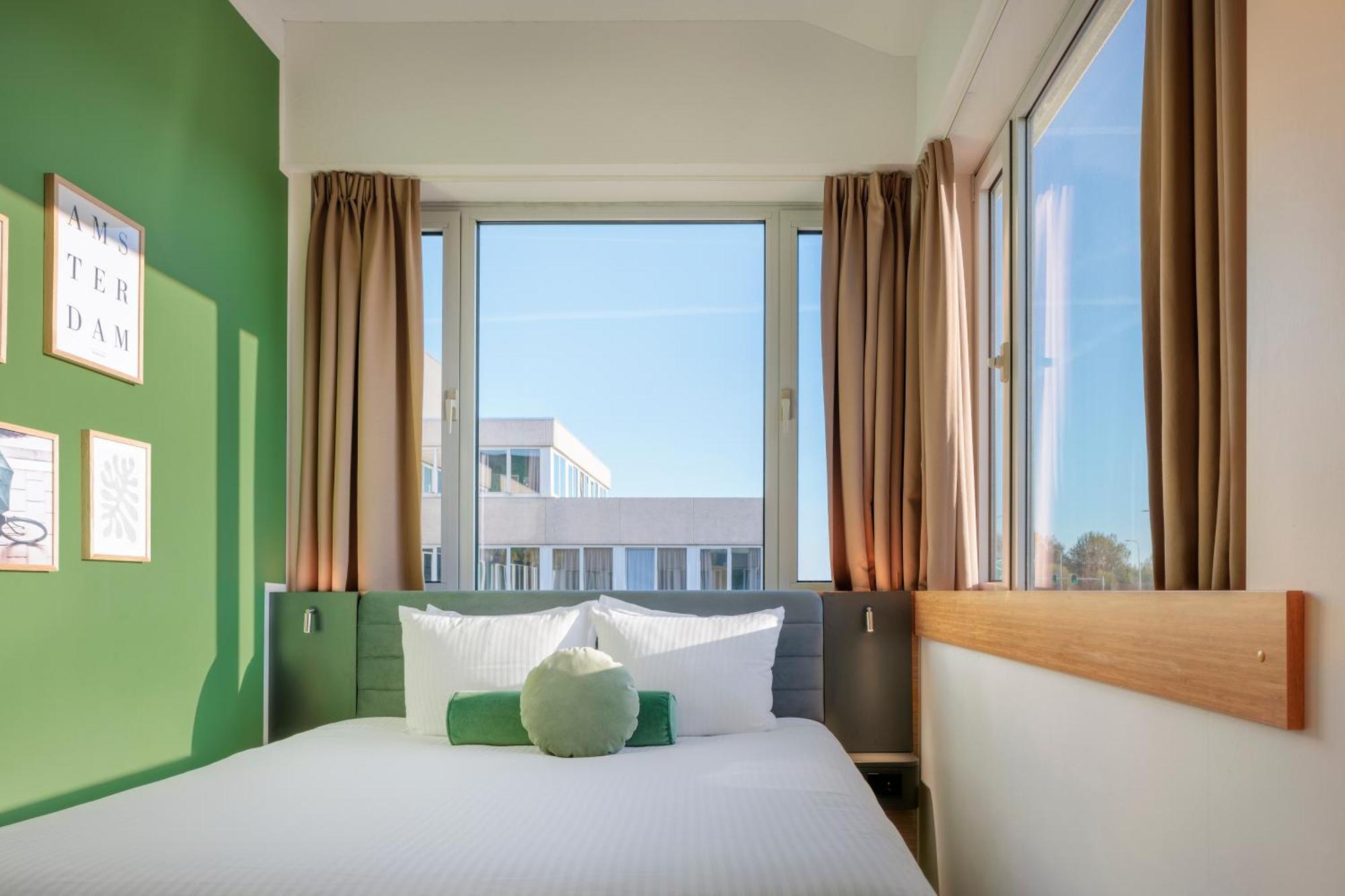 Maxhotel Amsterdam Airport Schiphol - Recently Renovated Hoofddorp Exteriér fotografie