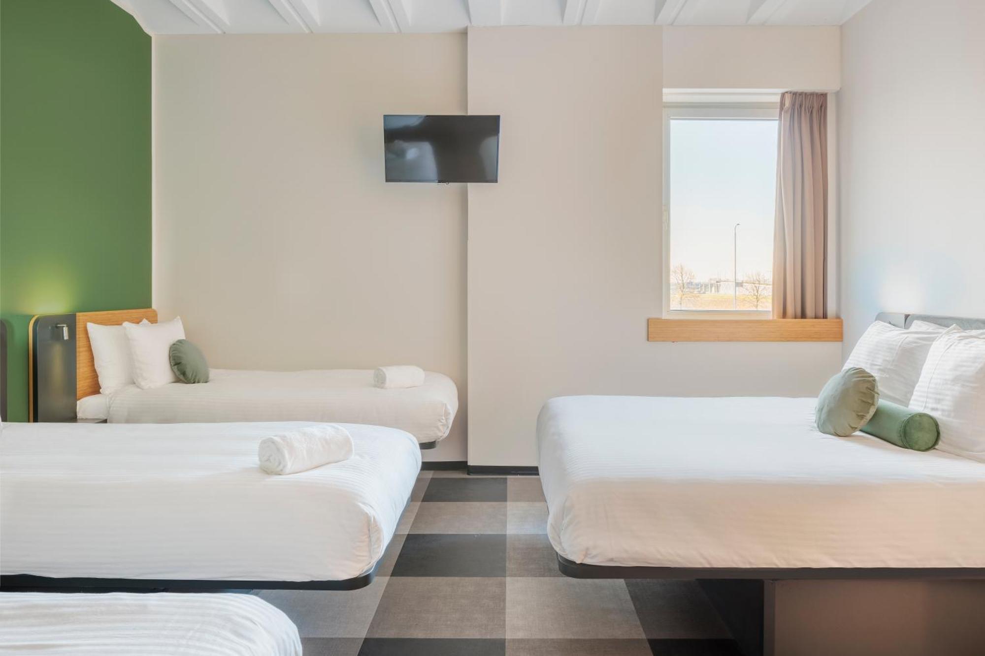 Maxhotel Amsterdam Airport Schiphol - Recently Renovated Hoofddorp Exteriér fotografie