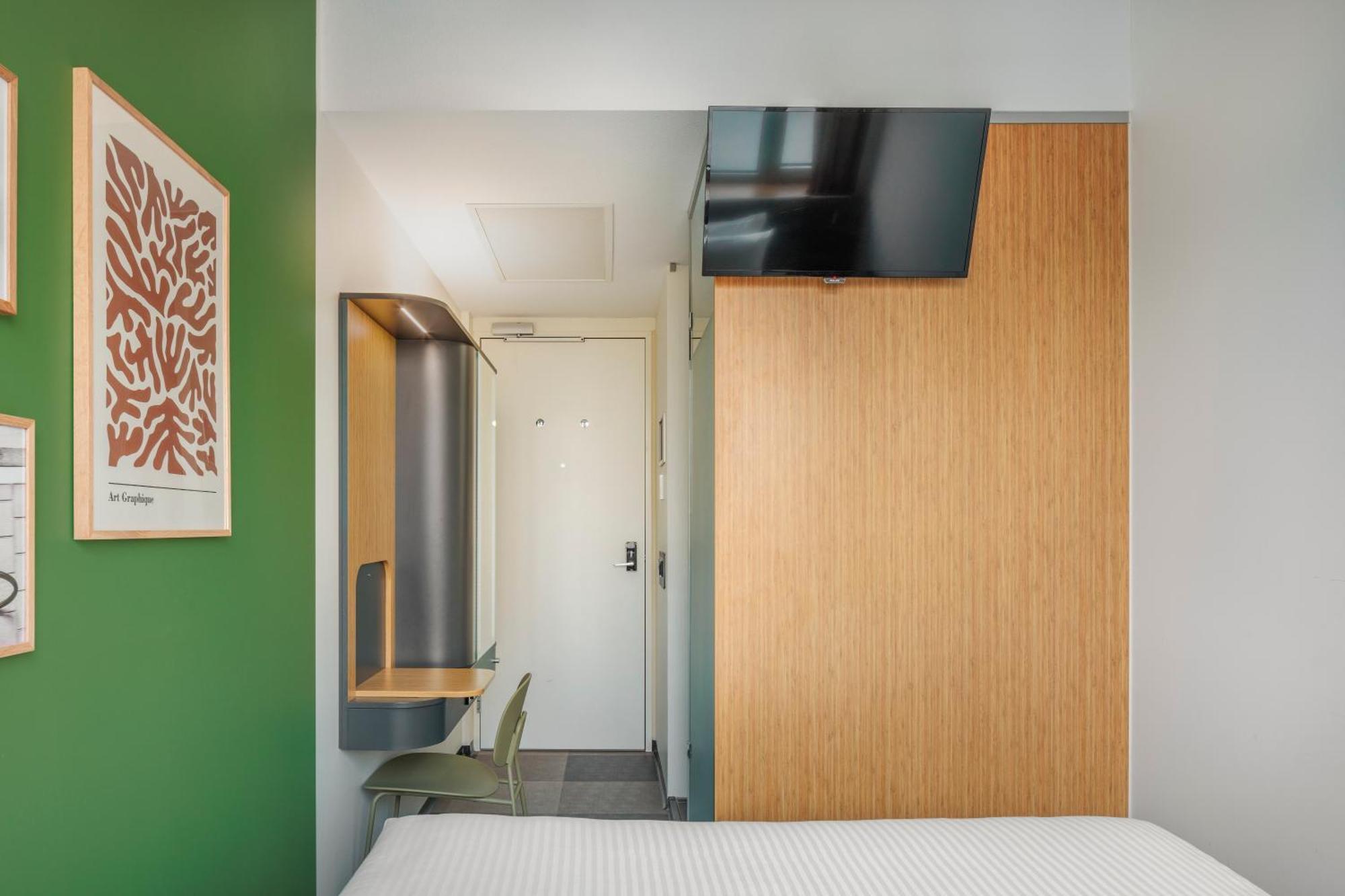 Maxhotel Amsterdam Airport Schiphol - Recently Renovated Hoofddorp Pokoj fotografie