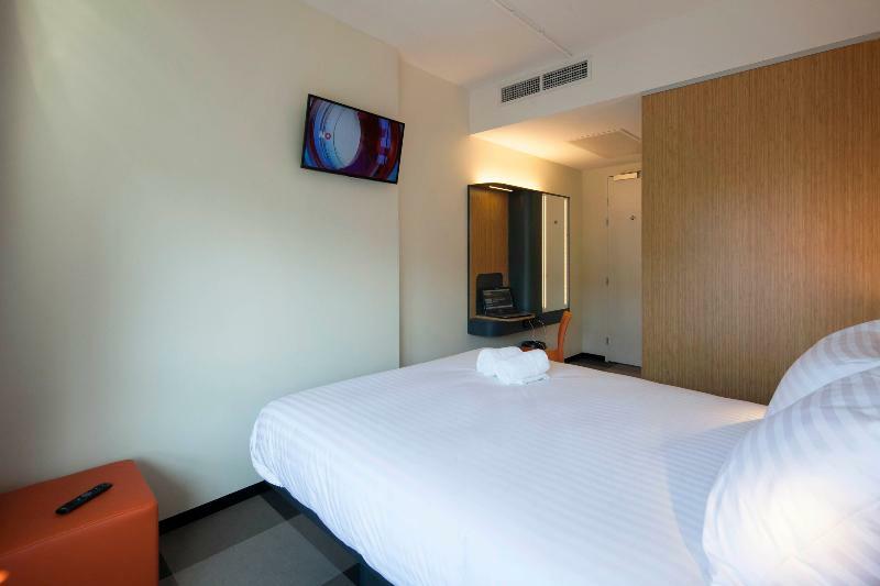 Maxhotel Amsterdam Airport Schiphol - Recently Renovated Hoofddorp Exteriér fotografie